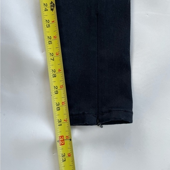 WEWOREWHAT Women's Black High Rise Skinny Jeans with Front Bottom Zipper Size 25 - Picture 10 of 11